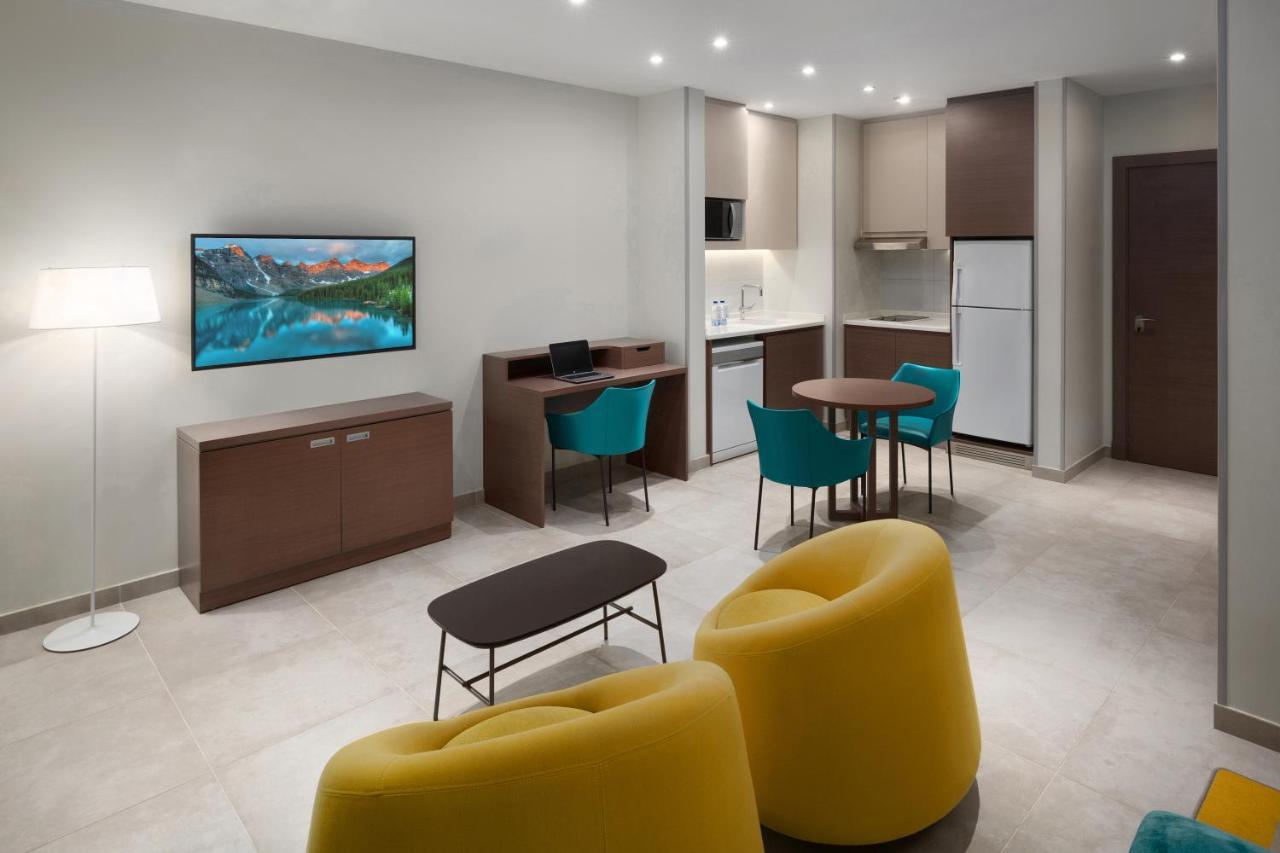 Adagio Aparthotel Jeddah Malik Road Buitenkant foto