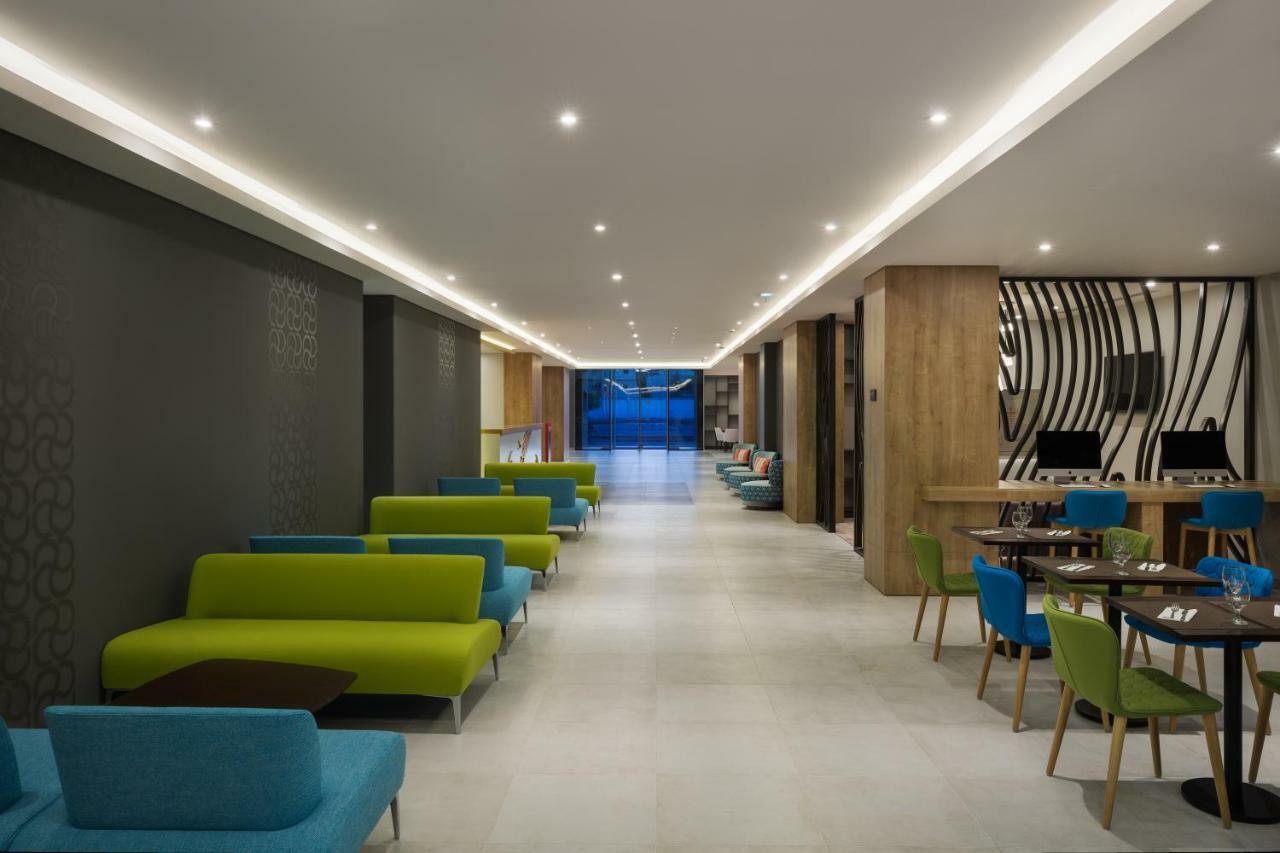 Adagio Aparthotel Jeddah Malik Road Buitenkant foto
